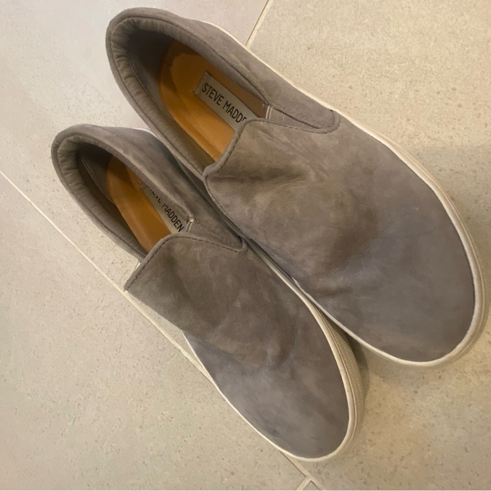 Steve Madden Slide